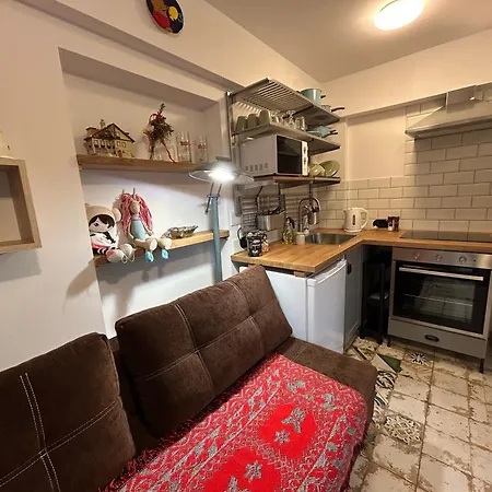 W Górach Nad Strumieniem