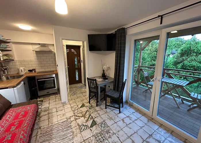 W Gorach Nad Strumieniem Апартаменты *